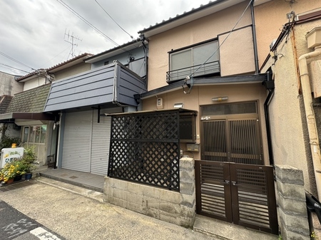 大久保町平盛　店舗付き住宅